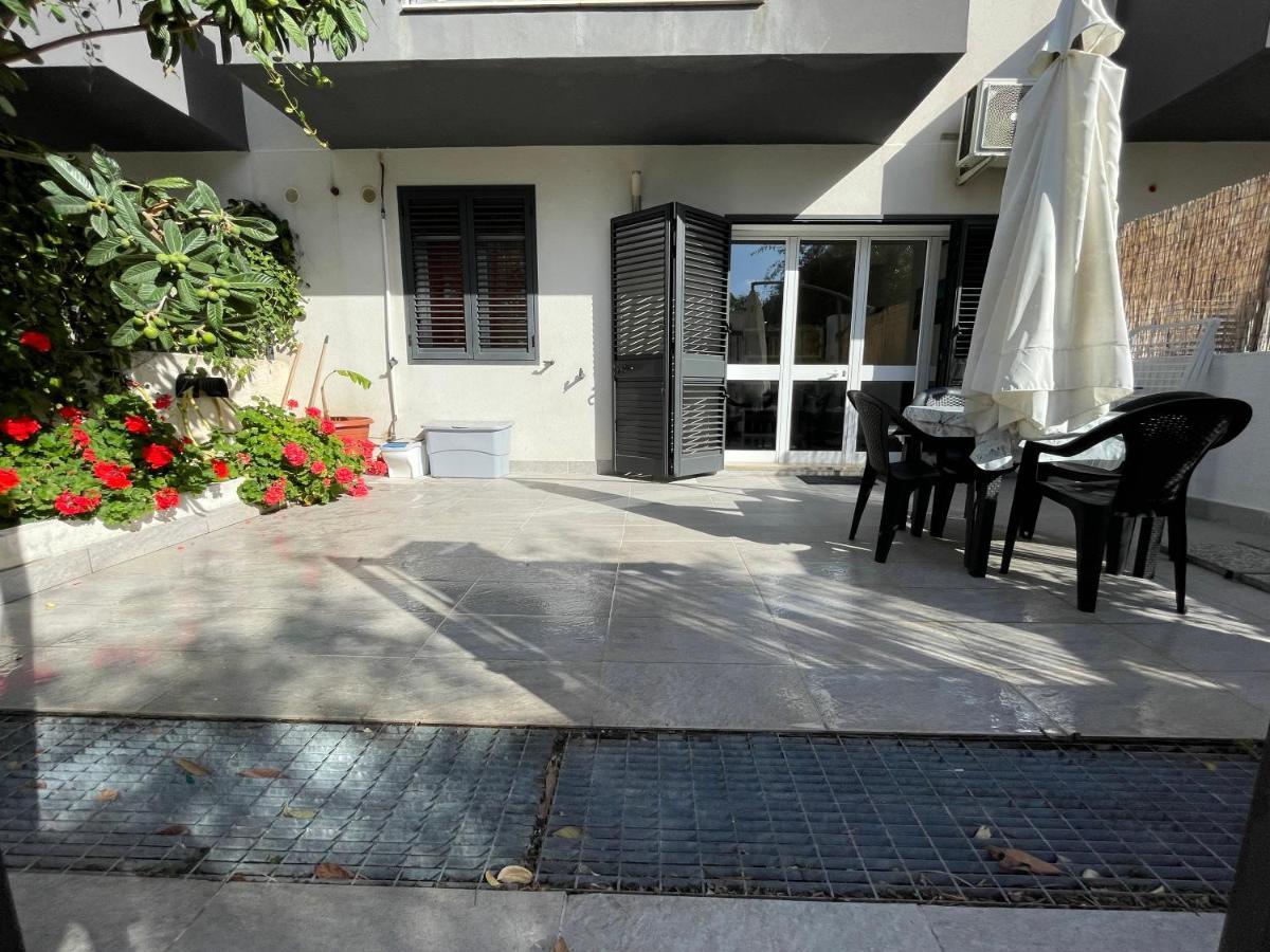 Villa Gelsomino อาโวลา ภายนอก รูปภาพ