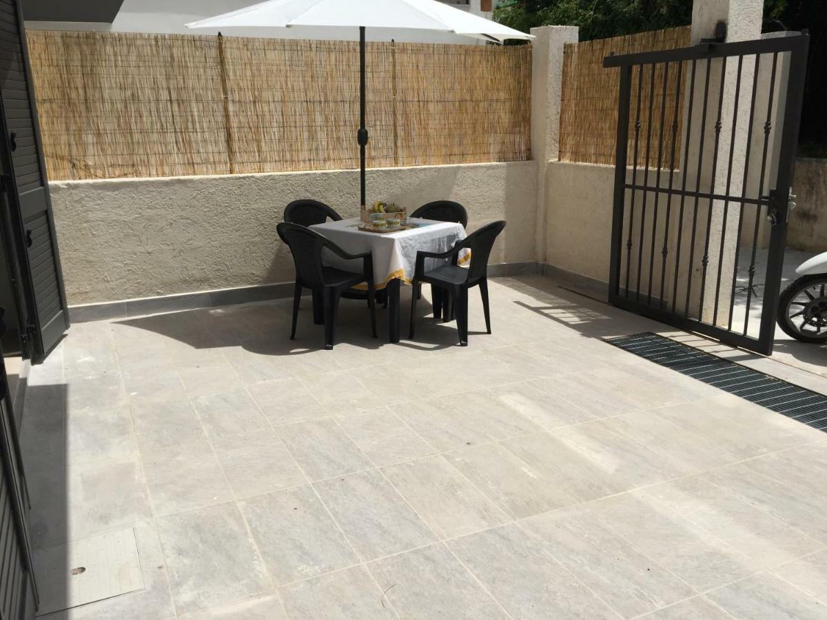 Villa Gelsomino อาโวลา ภายนอก รูปภาพ