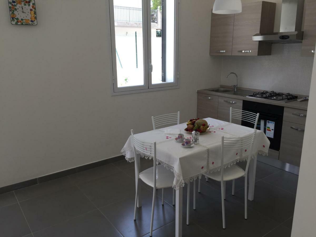 Villa Gelsomino อาโวลา ภายนอก รูปภาพ
