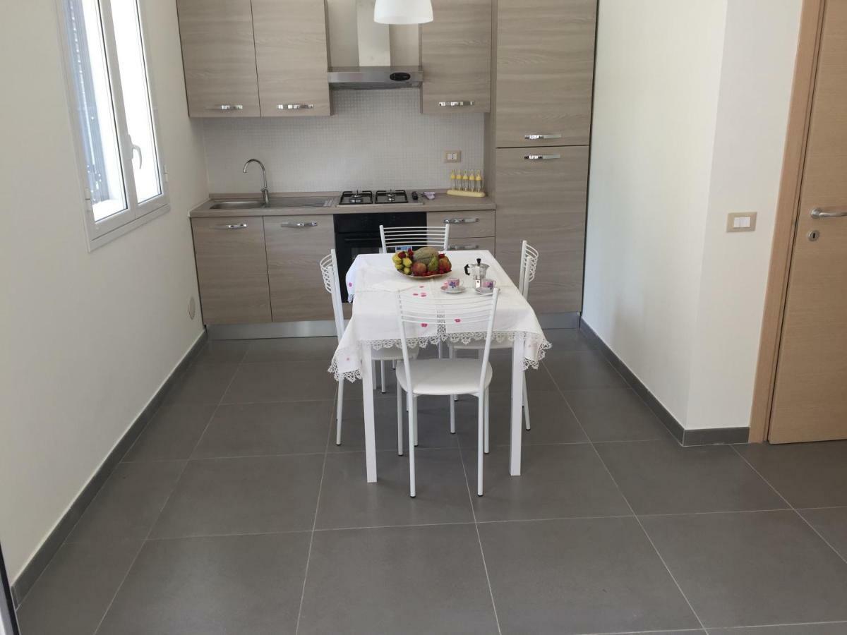 Villa Gelsomino อาโวลา ภายนอก รูปภาพ